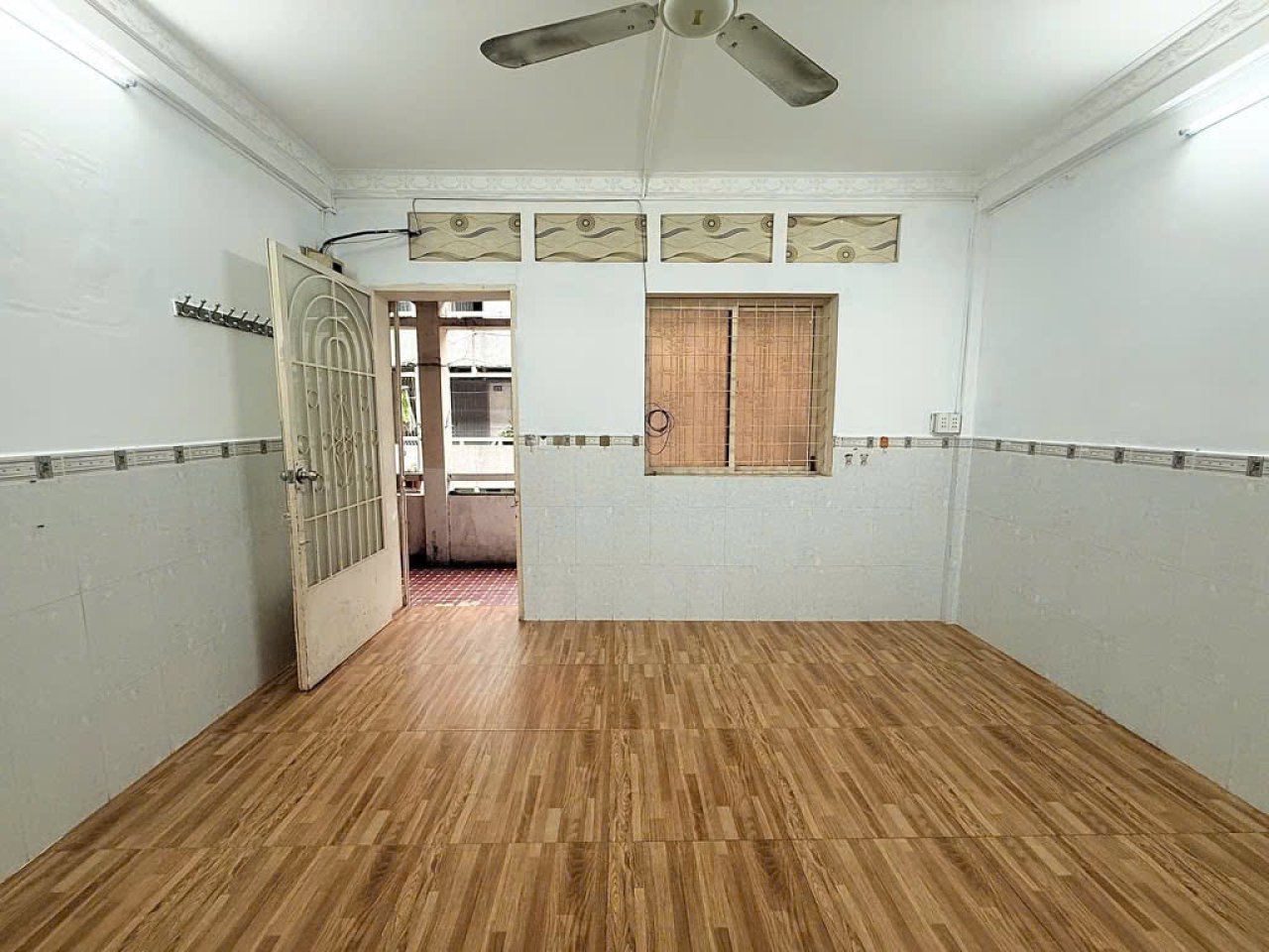 Chung cư lầu 3 50m2 – Đinh Bộ Lĩnh BT - Ảnh 1